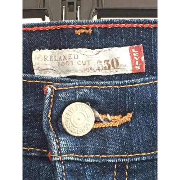 550 Relaxed Boot Cut Levi’s, Jeans Women's Size 6 Medium. - Picture 2 of 5